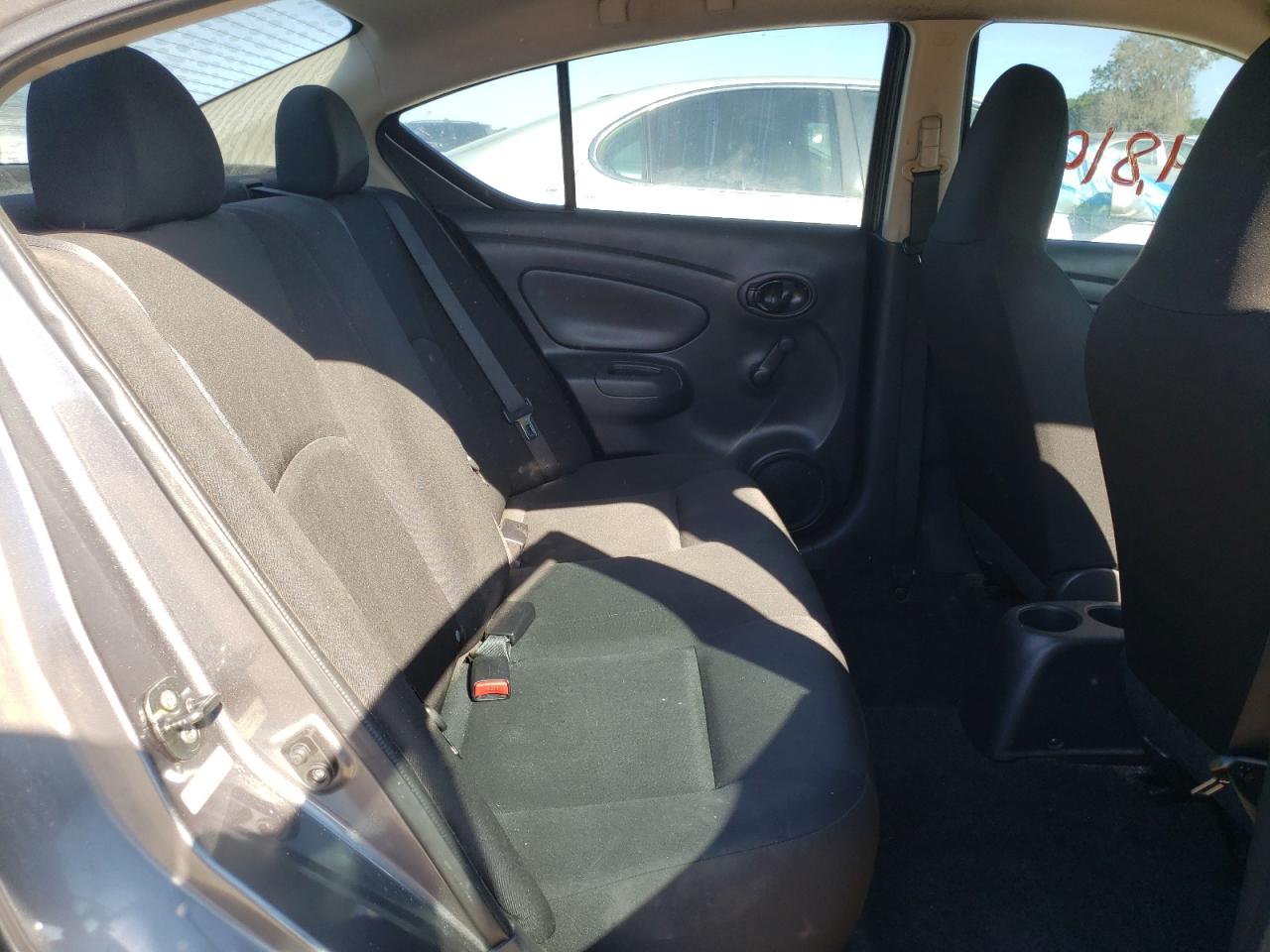 Photo 6 from auction – 2016 NISSAN VERSA S with VIN 3N1CN7AP1GL859438
