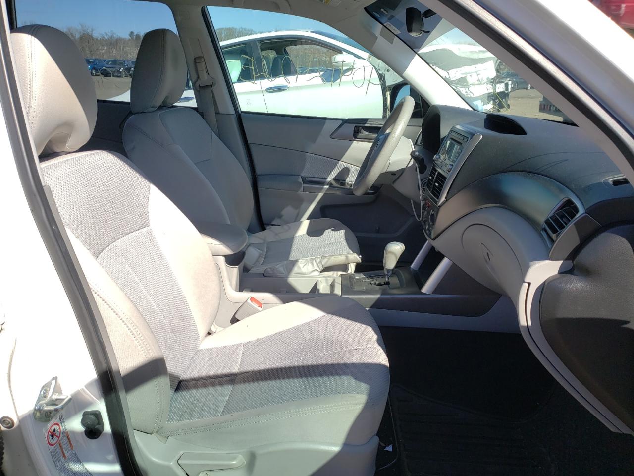 Photo 5 from auction – 2011 SUBARU FORESTER 2 with VIN JF2SHABC4BH727226
