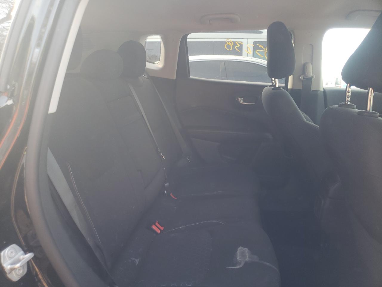 Photo 6 from auction – 2018 JEEP COMPASS SP with VIN 3C4NJCAB4JT487910
