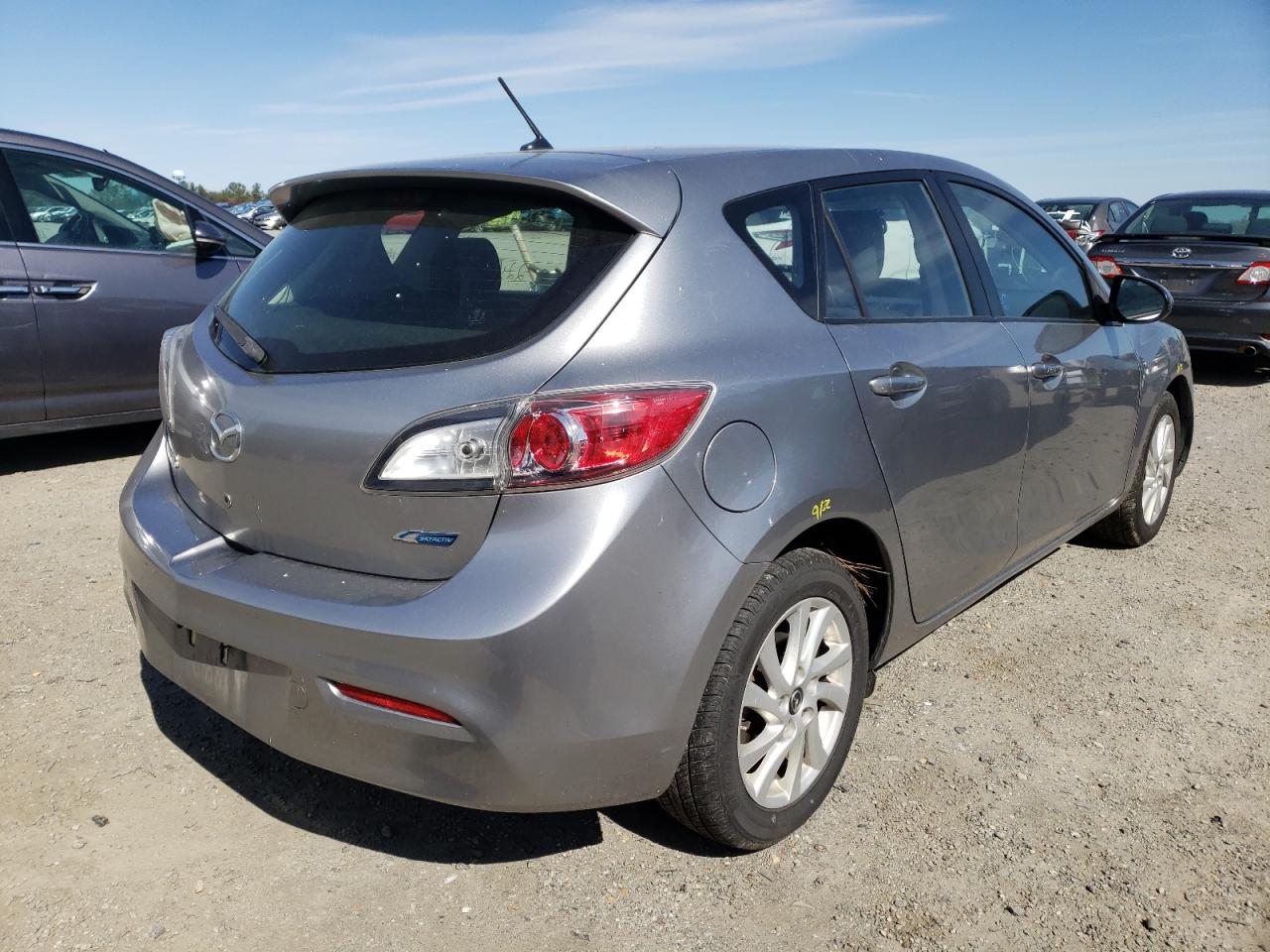 Photo 4 from auction – 2013 MAZDA 3 I with VIN JM1BL1L70D1705010