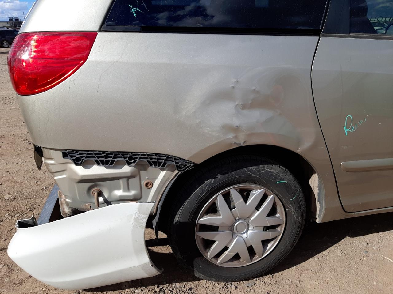 Photo 9 from auction – 2007 TOYOTA SIENNA CE with VIN 5TDZK23C97S085446