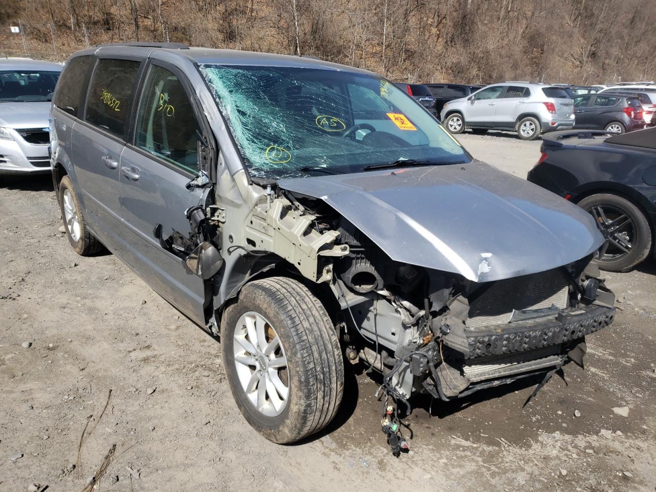 DODGE GRAND CARA 2016 with VIN 2C4RDGCG1GR329030 - Photo from auction