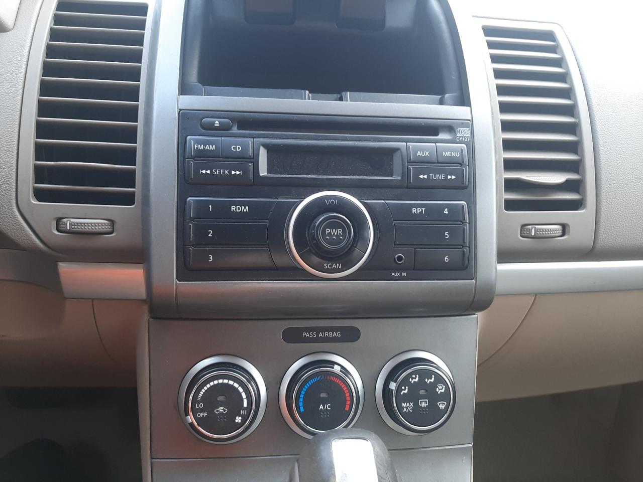 Photo 9 from auction – 2010 NISSAN SENTRA 2.0 with VIN 3N1AB6AP2AL610177