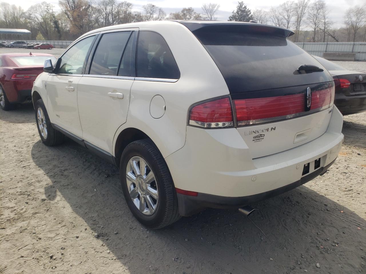 Photo 3 from auction – 2008 LINCOLN MKX with VIN 2LMDU88C18BJ38899