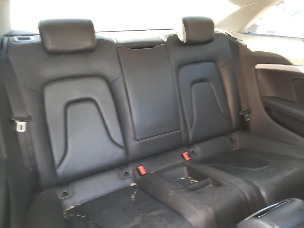 Photo 6 from auction – 2010 AUDI A5 PREMIUM with VIN WAUCFAFR2AA029967