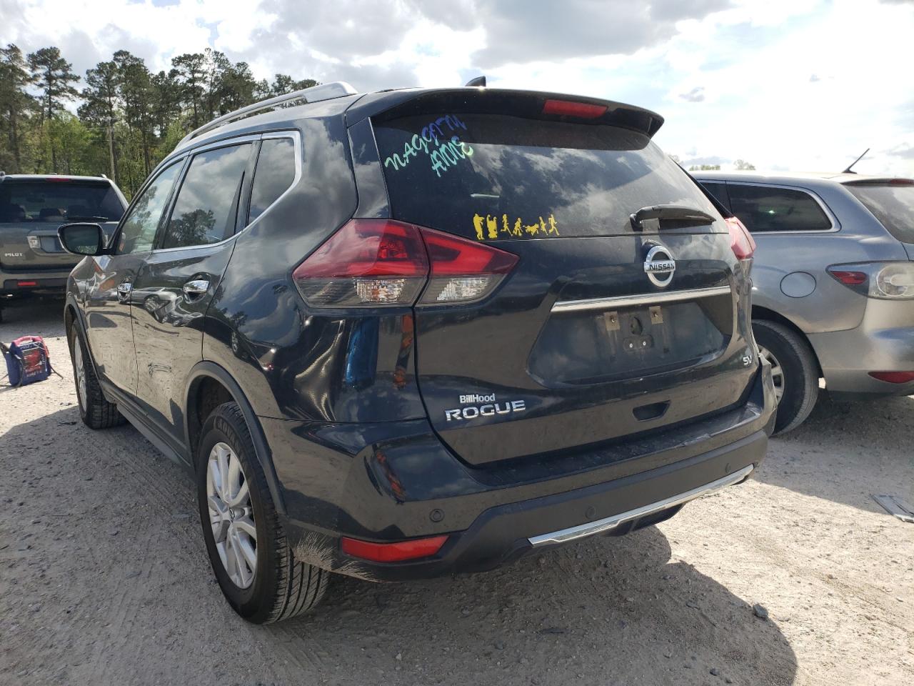 Photo 3 from auction – 2019 NISSAN ROGUE S with VIN KNMAT2MT6KP504879