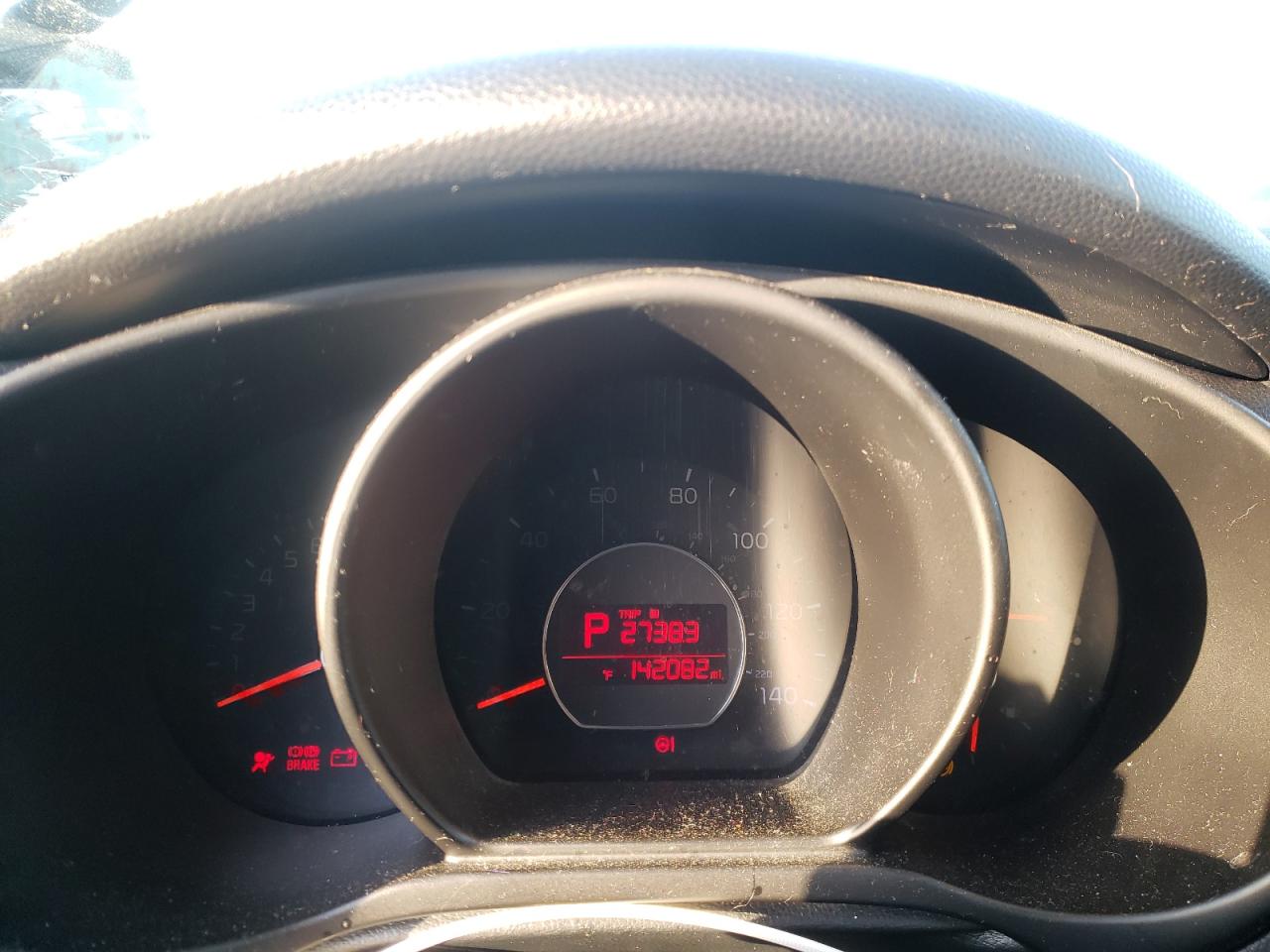 Photo 8 from auction – 2015 KIA SOUL with VIN KNDJN2A27F7789085