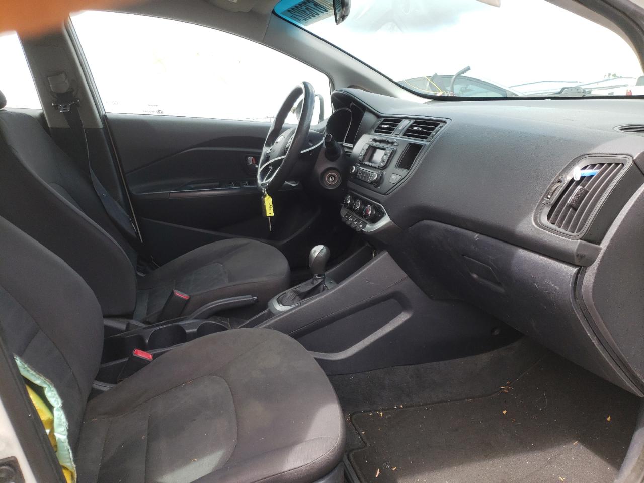 Photo 5 from auction – 2013 KIA RIO LX with VIN KNADM5A34D6241460