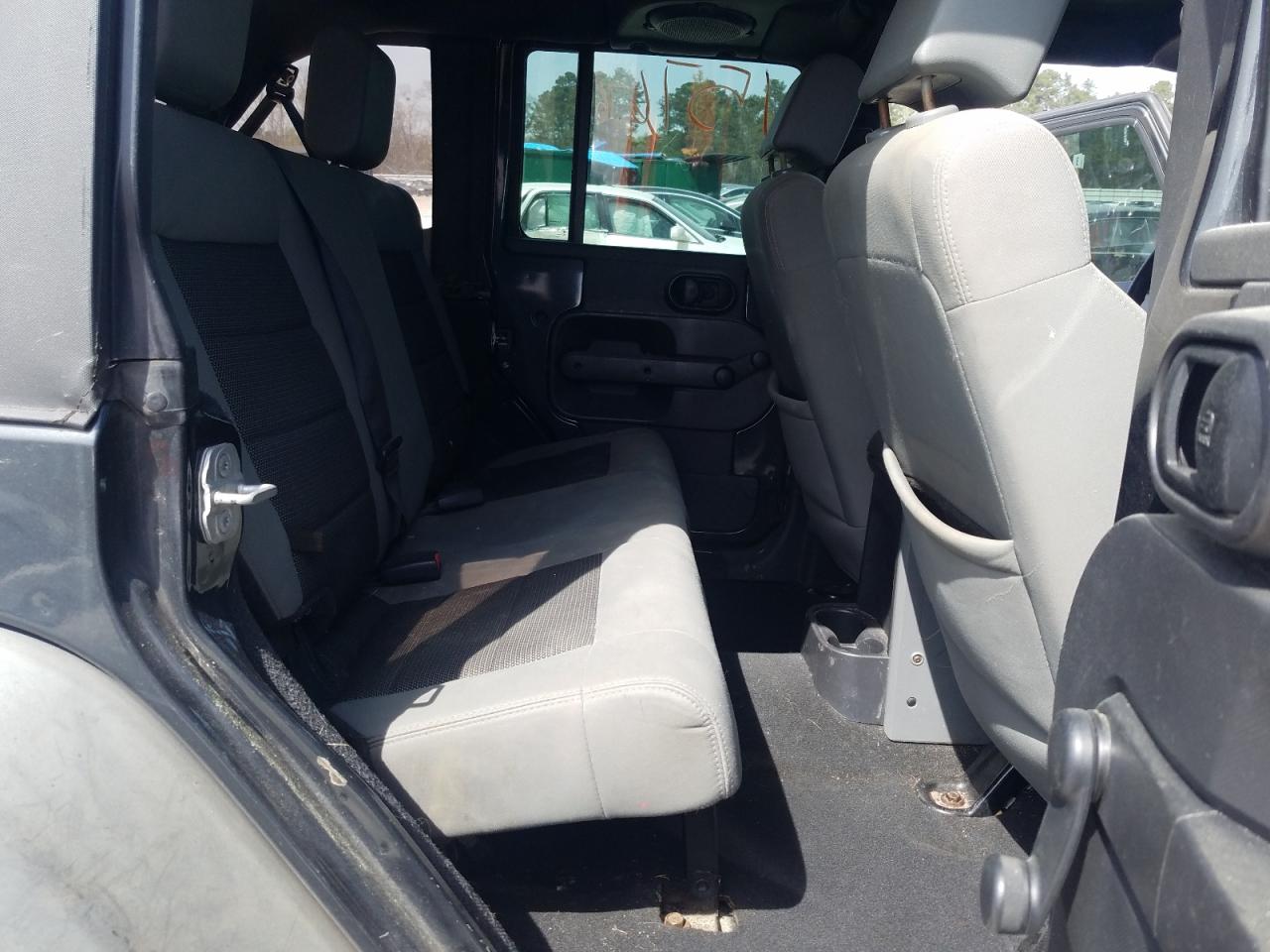 Photo 6 from auction – 2010 JEEP WRANGLER U with VIN 1J4BA3H16AL126345