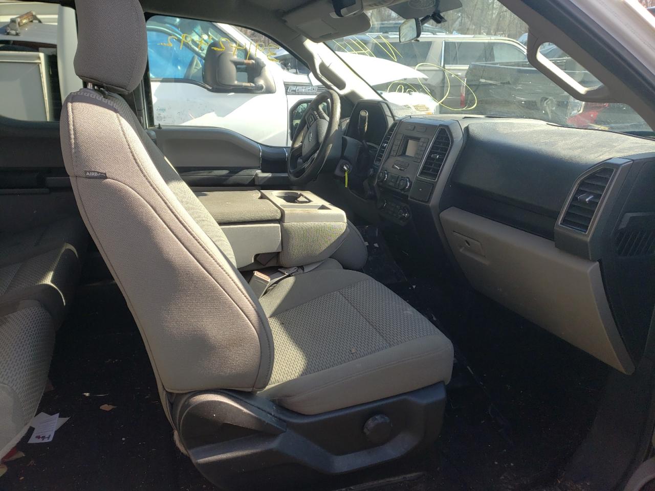 Photo 5 from auction – 2017 FORD F150 SUPER with VIN 1FTFX1EF6HKD36535