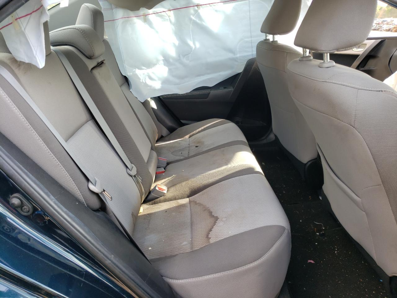 Photo 6 from auction – 2018 TOYOTA COROLLA with VIN 5YFBURHE3JP841075