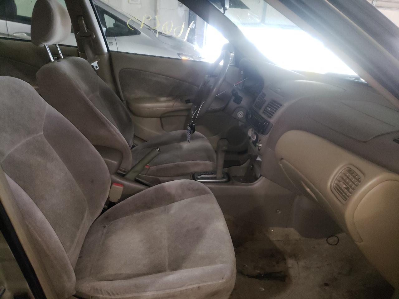 Photo 5 from auction – 2002 NISSAN SENTRA GXE with VIN 3N1CB51A72L554558