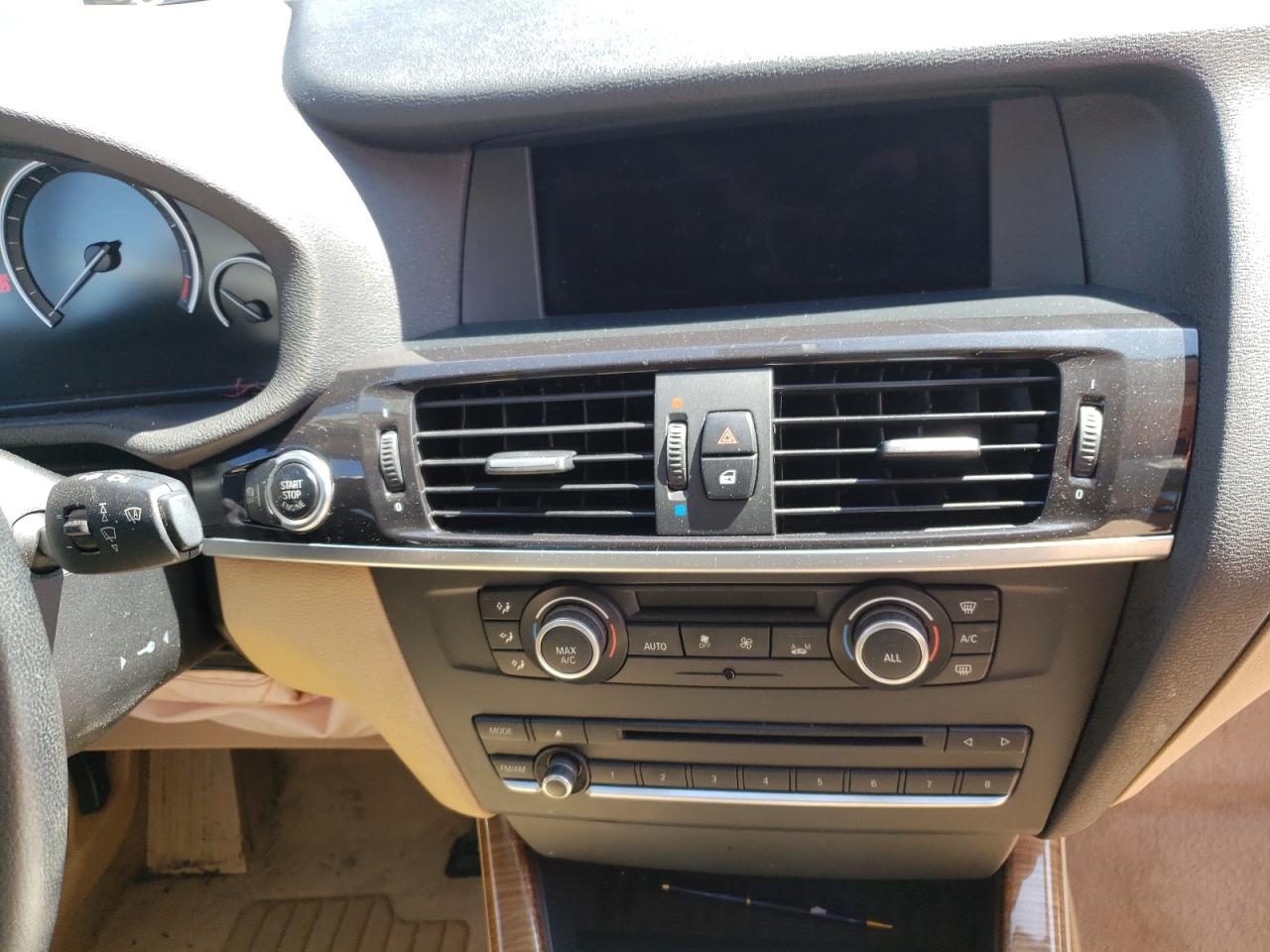 Photo 9 from auction – 2014 BMW X3 XDRIVE2 with VIN 5UXWX9C58E0D25439