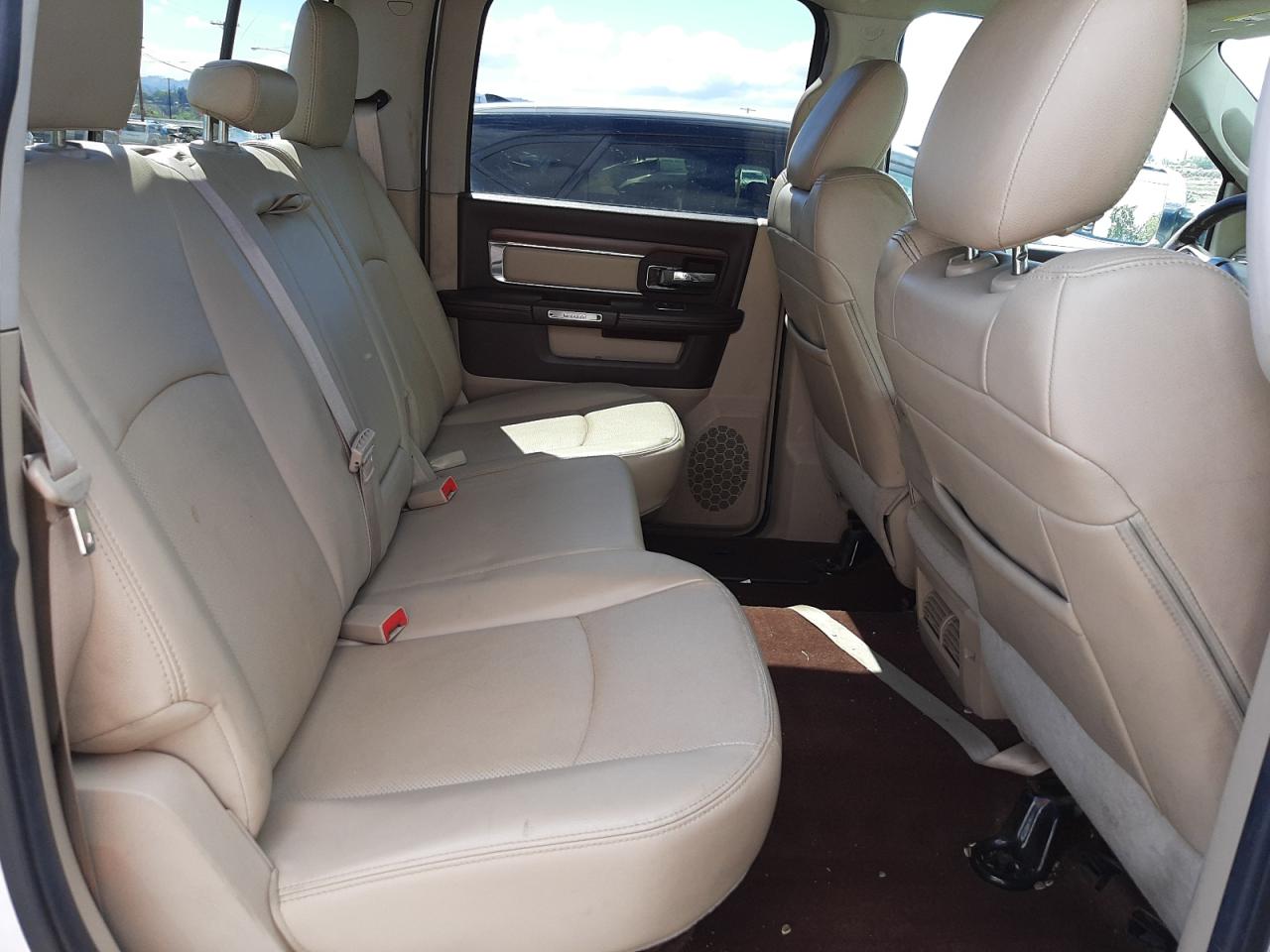 Photo 6 from auction – 2014 RAM 1500 LARAM with VIN 1C6RR7VM0ES387167