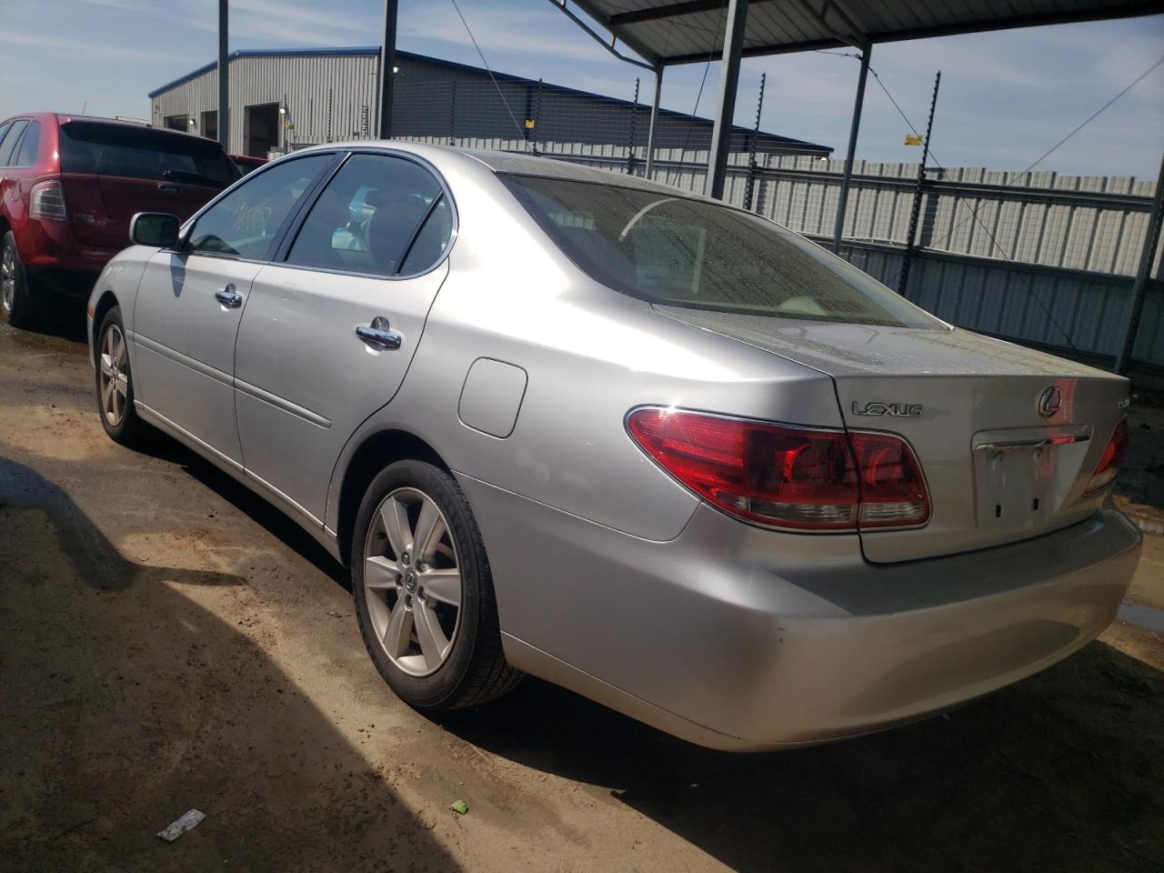 Photo 3 from auction – 2005 LEXUS ES 330 with VIN JTHBA30G055115873