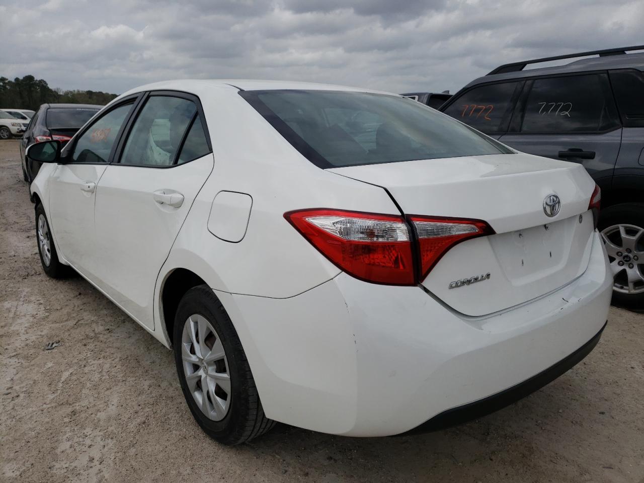 Photo 3 from auction – 2016 TOYOTA COROLLA L with VIN 5YFBURHE5GP510975