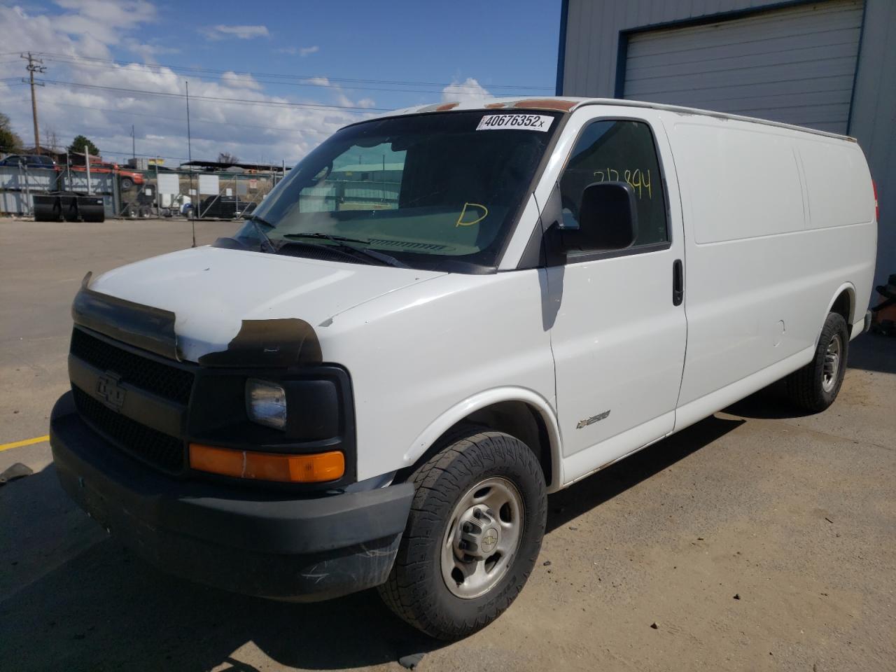 Photo 2 from auction – 2004 CHEVROLET EXPRESS G2 with VIN 1GCGG29U941111187