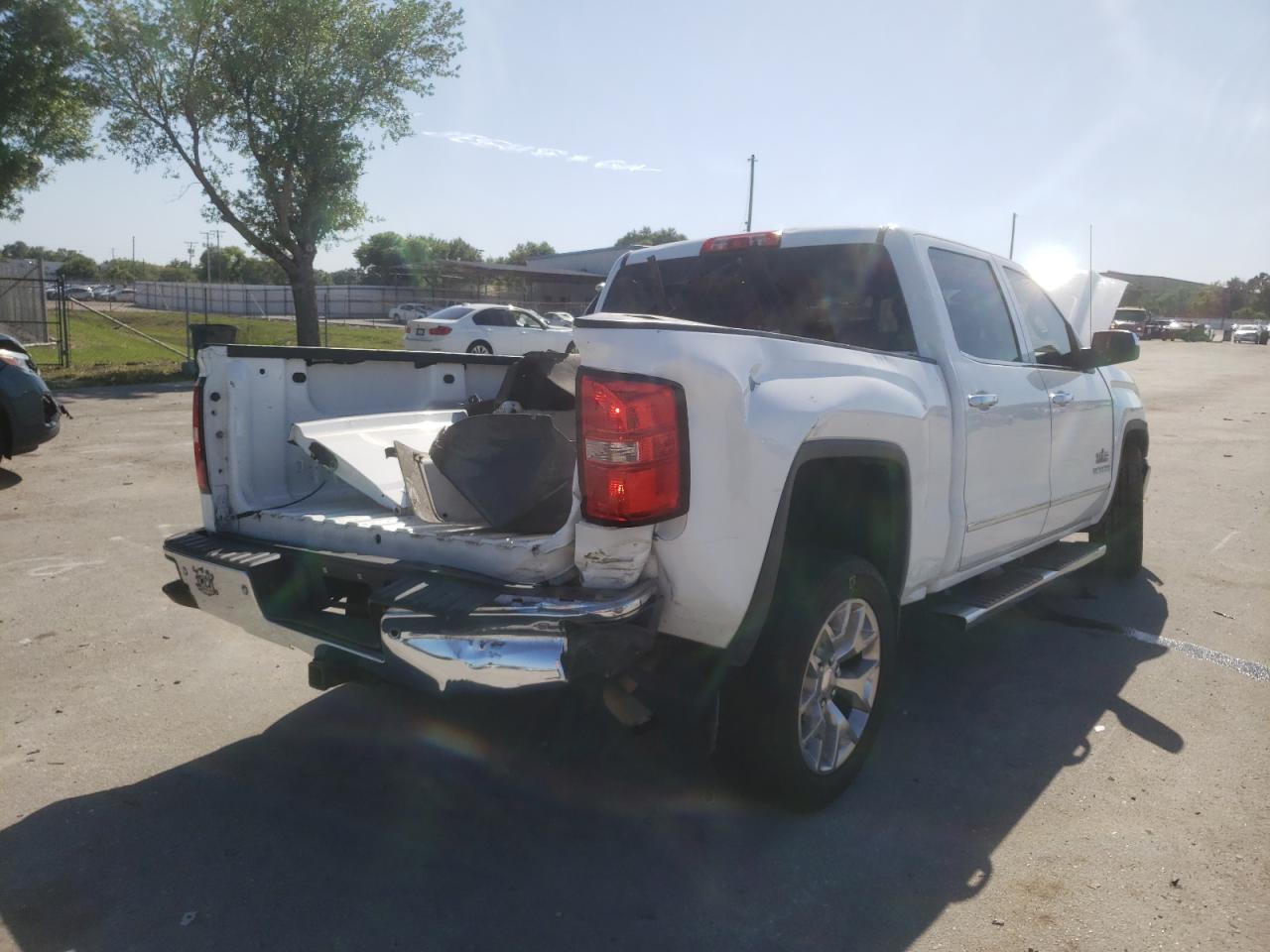 Photo 4 from auction – 2015 GMC SIERRA C15 with VIN 3GTP1VEC1FG196675