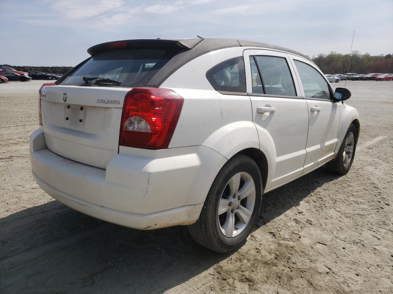 Photo 4 from auction – 2010 DODGE CALIBER MA with VIN 1B3CB3HA3AD615837