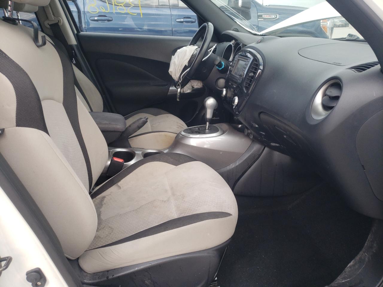 Photo 5 from auction – 2013 NISSAN JUKE S with VIN JN8AF5MR1DT216604