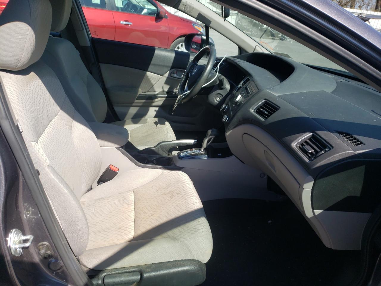 Photo 5 from auction – 2015 HONDA CIVIC LX with VIN 19XFB2F59FE276289