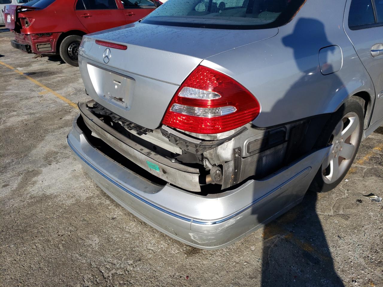 Photo 9 from auction – 2005 MERCEDES-BENZ E 320 with VIN WDBUF65J05A713548