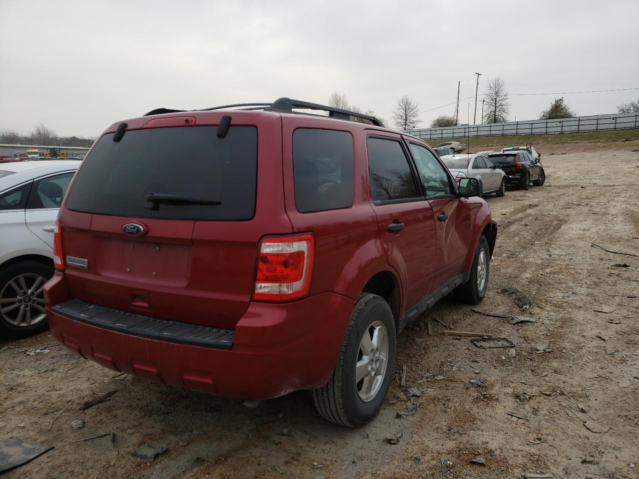 Photo 4 from auction – 2010 FORD ESCAPE XLT with VIN 1FMCU0D79AKA87410