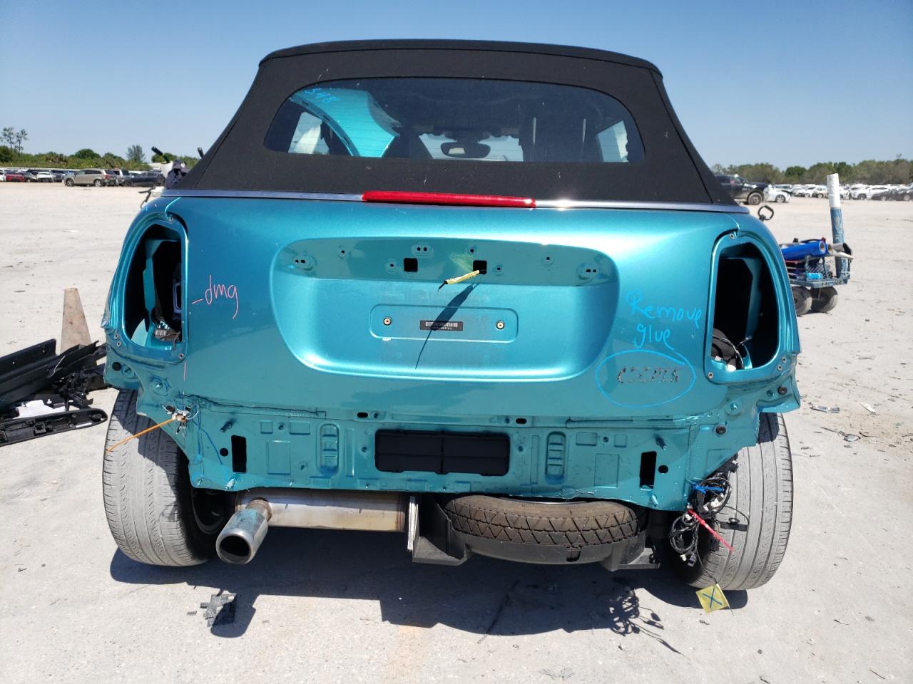 Photo 9 from auction – 2016 MINI COOPER with VIN WMWWG5C59G3C19185