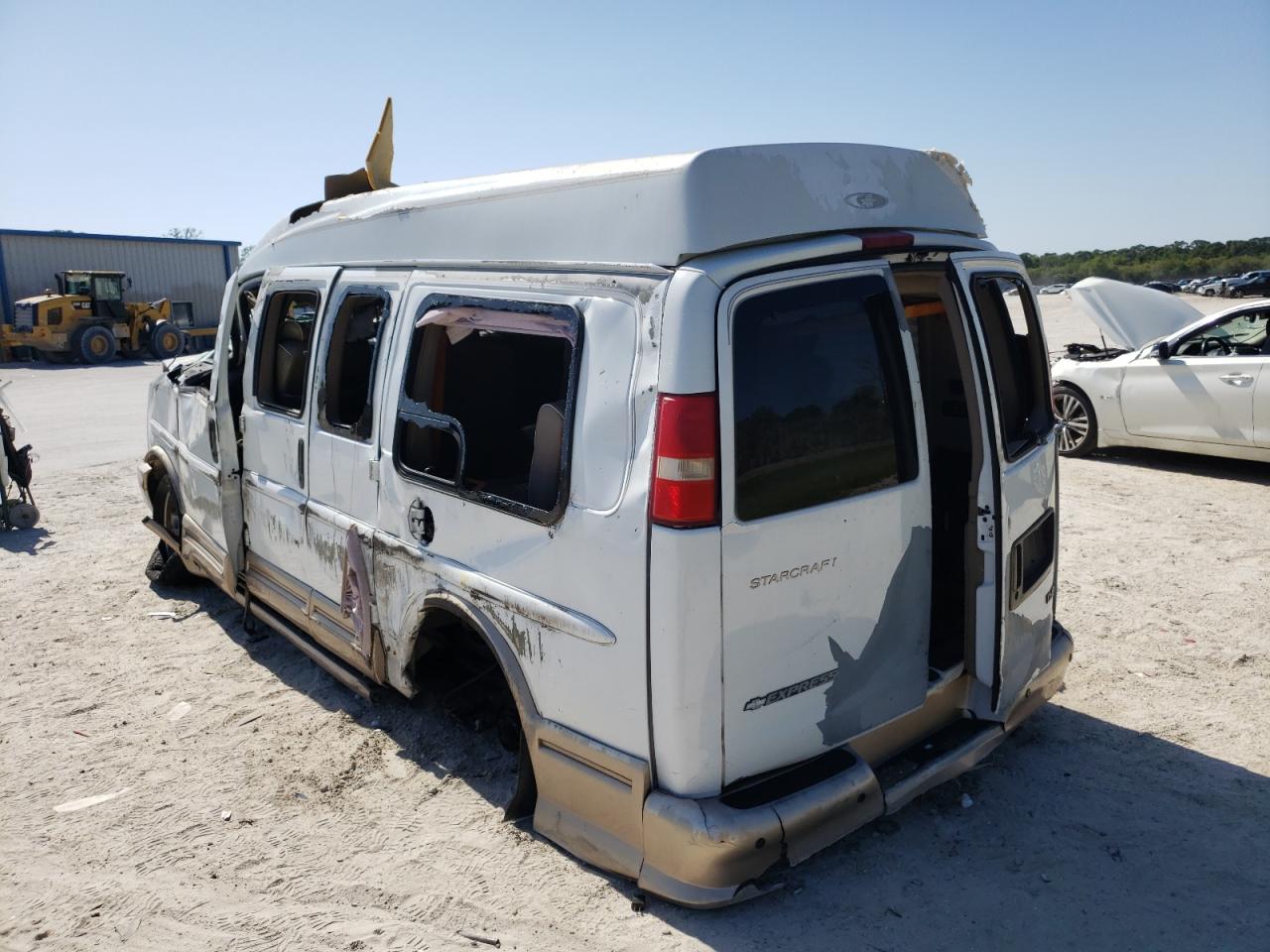Photo 3 from auction – 2006 CHEVROLET EXPRESS G1 with VIN 1GBFG15T961266767