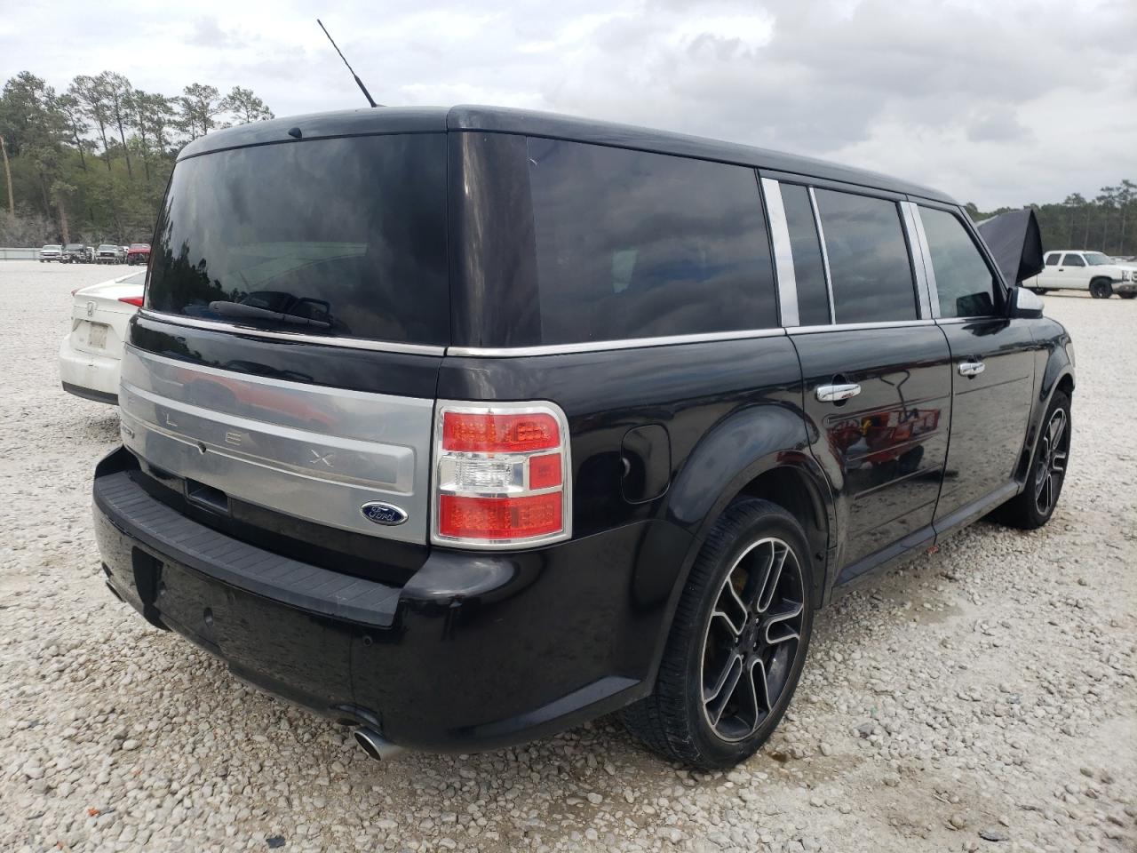 Photo 4 from auction – 2015 FORD FLEX LIMIT with VIN 2FMGK5D81FBA09475