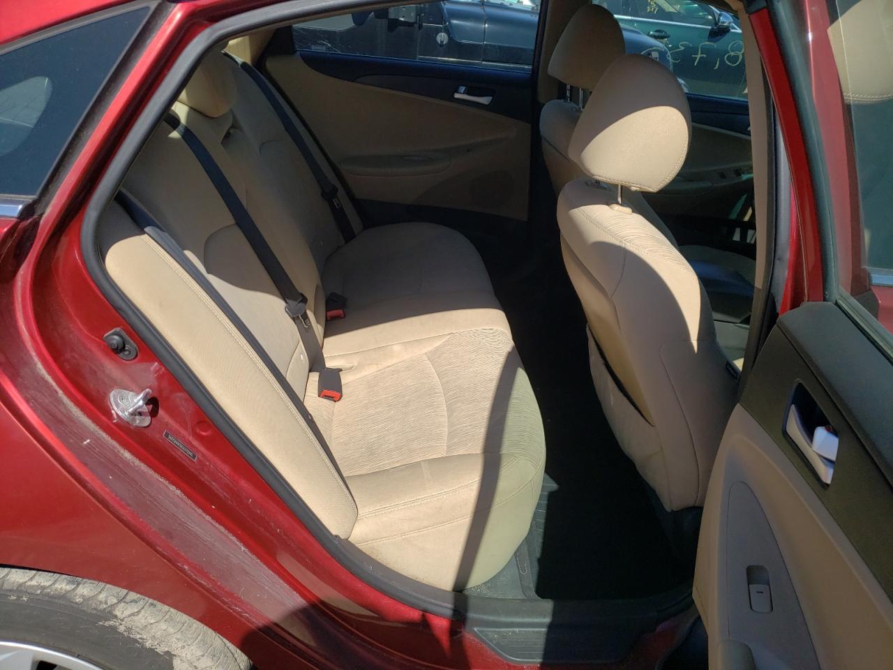 Photo 6 from auction – 2012 HYUNDAI SONATA GLS with VIN 5NPEB4AC9CH379345