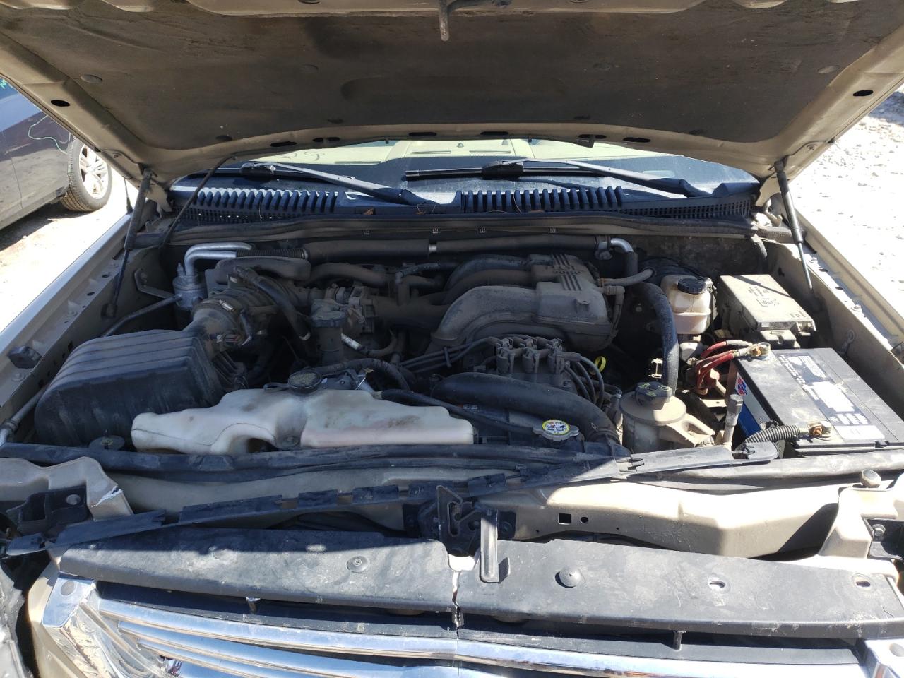 Photo 7 from auction – 2007 FORD EXPLORER X with VIN 1FMEU73E57UB36472