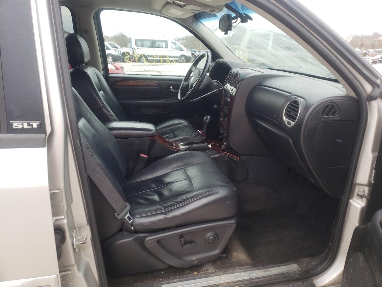 Photo 5 from auction – 2005 GMC ENVOY XL with VIN 1GKET16S656100981