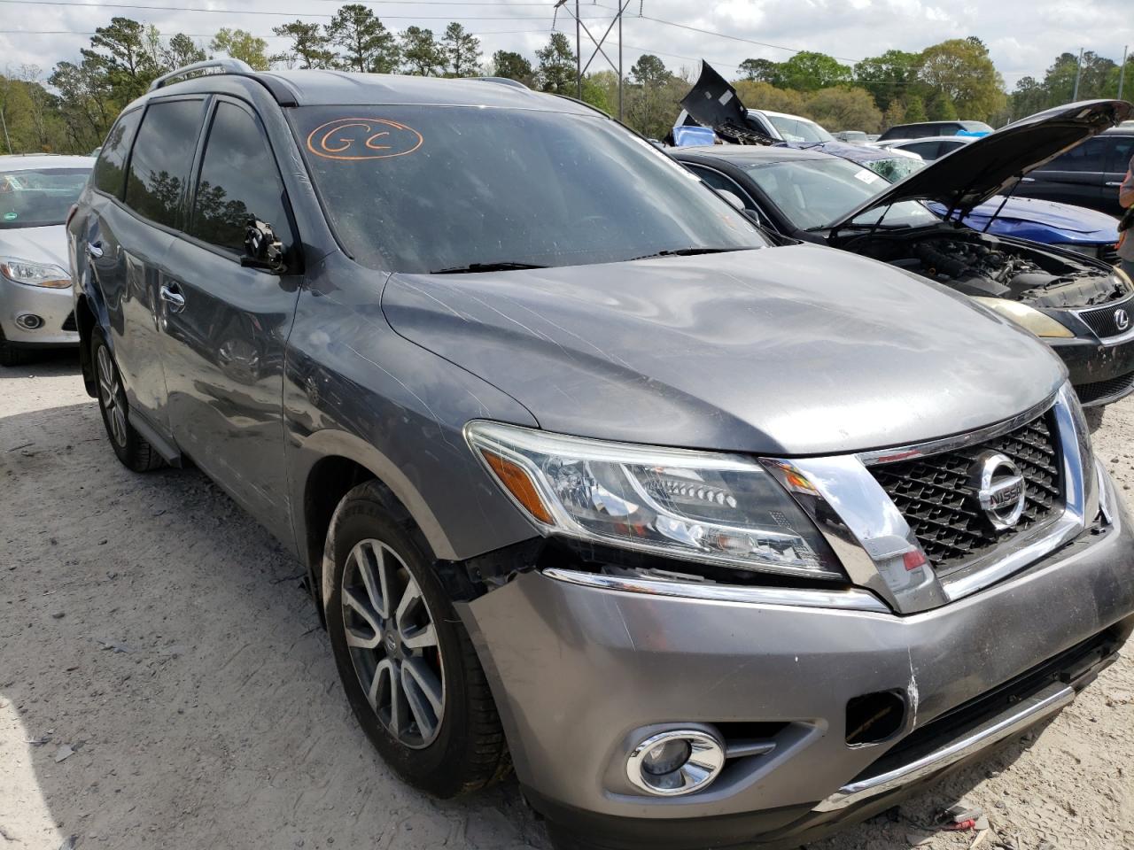 NISSAN PATHFINDER 2015 with VIN 5N1AR2MM0FC641137 - Photo from auction
