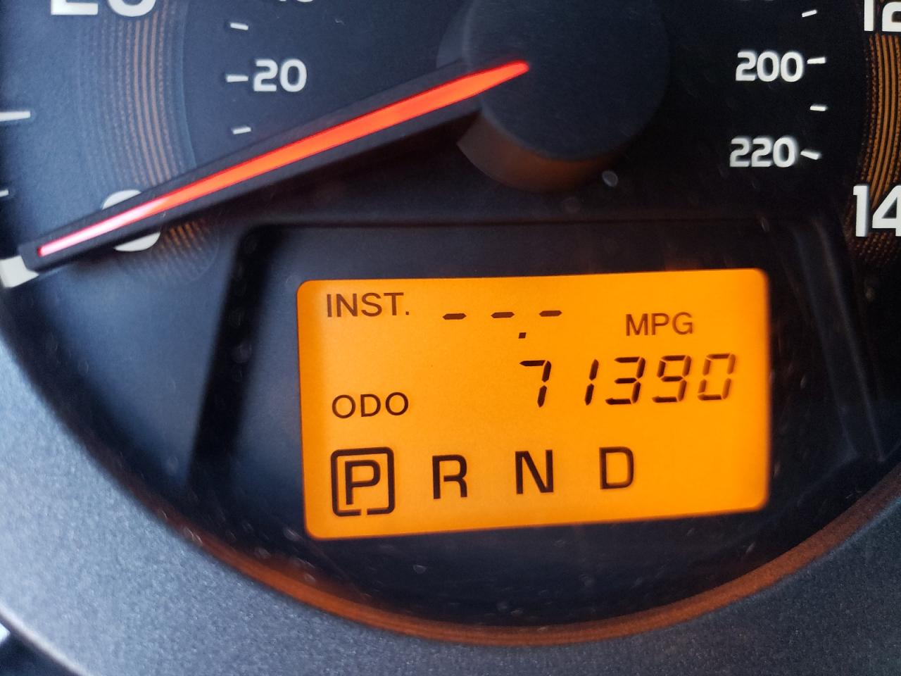 Photo 8 from auction – 2012 TOYOTA RAV4 with VIN 2T3BF4DV9CW188280