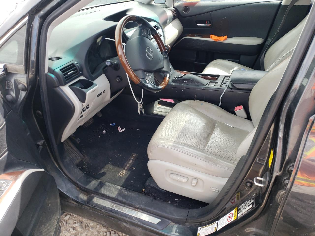 Photo 19 from auction – 2010 LEXUS RX 450 with VIN JTJBC1BAXA2009156