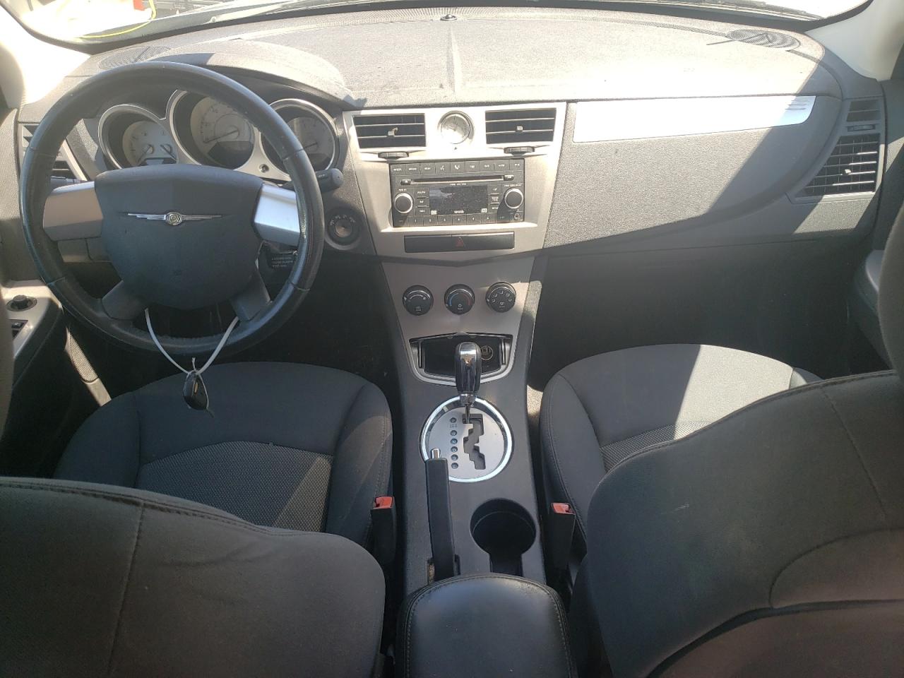 Photo 9 from auction – 2009 CHRYSLER SEBRING TO with VIN 1C3LC56B79N507685