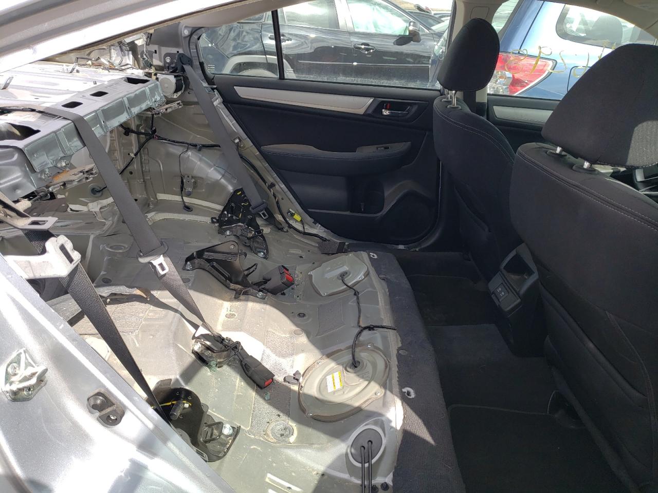 Photo 6 from auction – 2019 SUBARU LEGACY 2.5 with VIN 4S3BNAF68K3038847