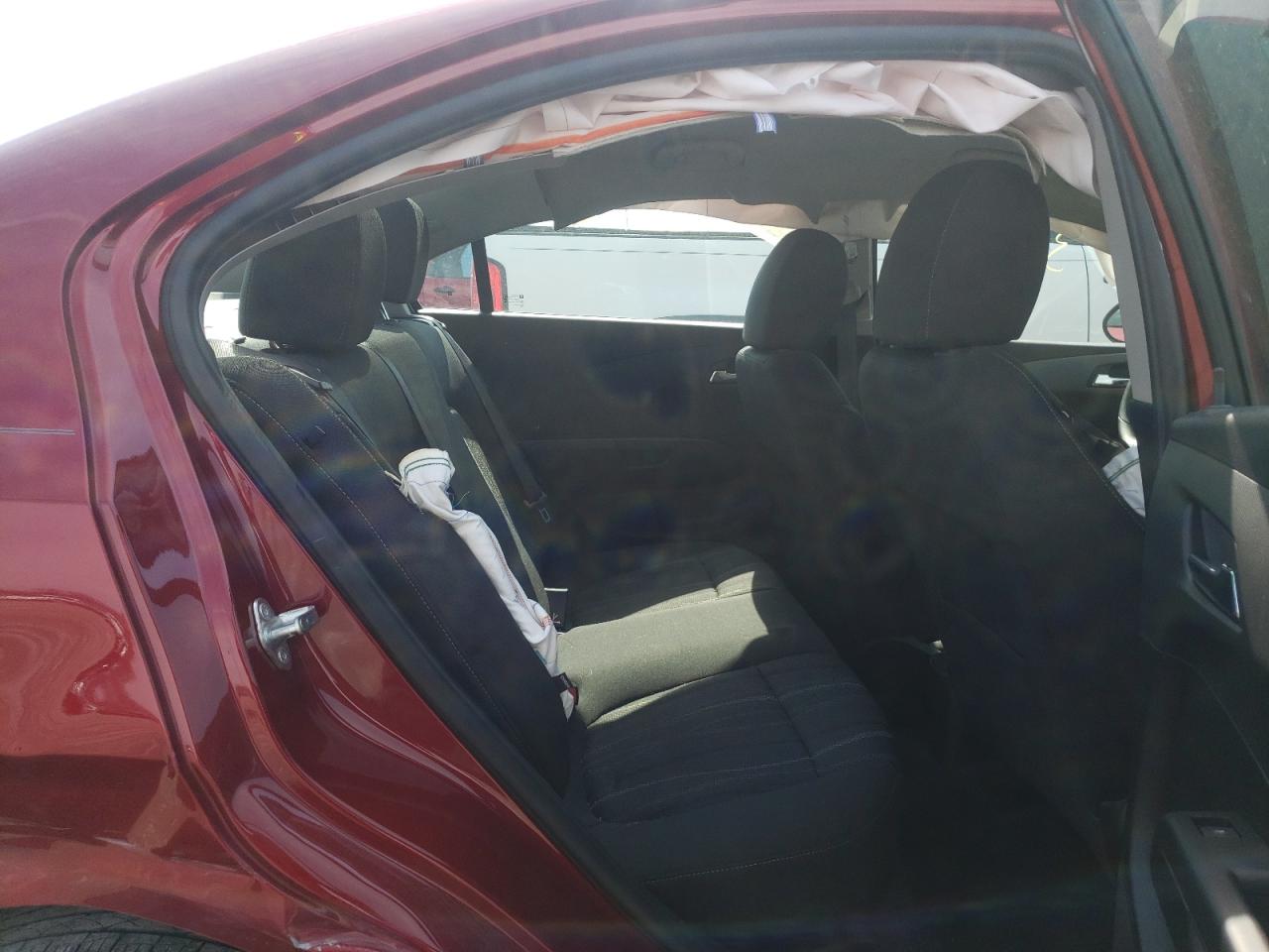 Photo 6 from auction – 2019 CHEVROLET SONIC LT with VIN 1G1JD5SB9K4127175