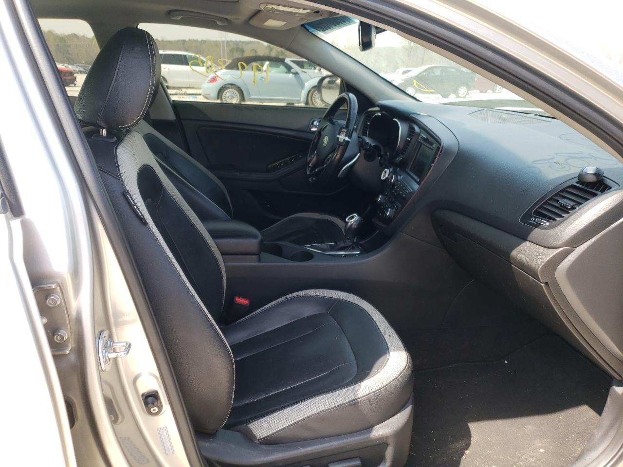 صورة رقم 5 من المزاد - 2011 KIA OPTIMA SX مع VIN KNAGR4A66B5140605