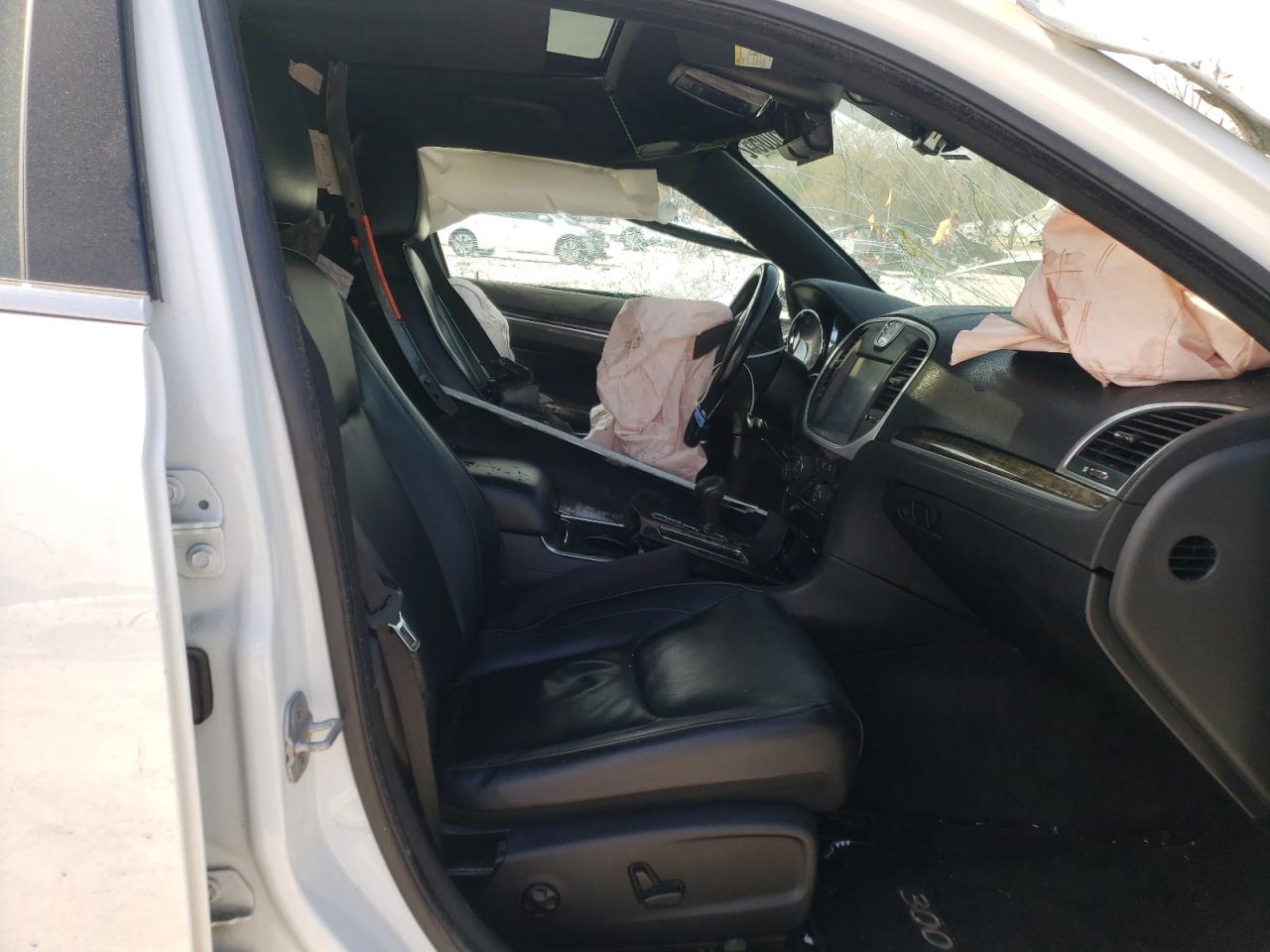 Photo 5 from auction – 2011 CHRYSLER 300C with VIN 2C3CA6CT4BH583176
