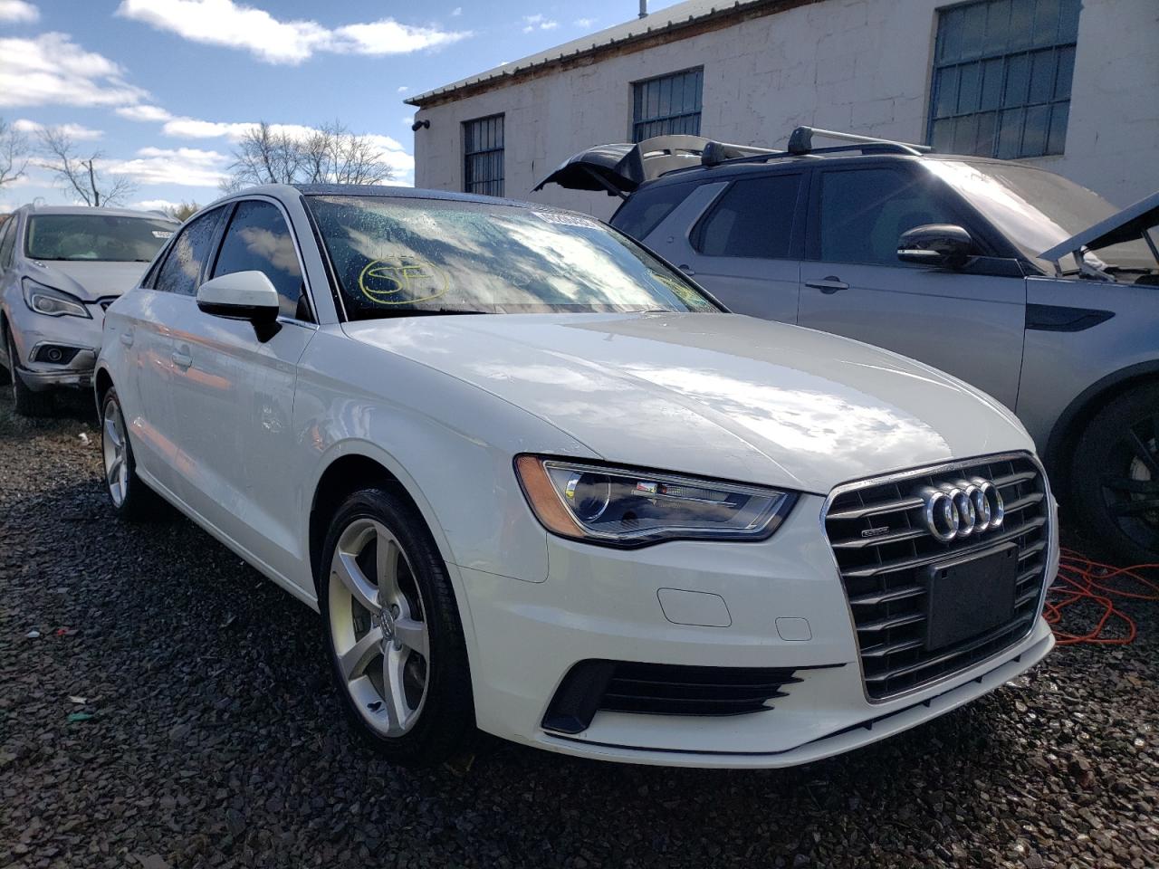 AUDI A3 2015 with VIN WAUBFGFFXF1083464 - Photo from auction