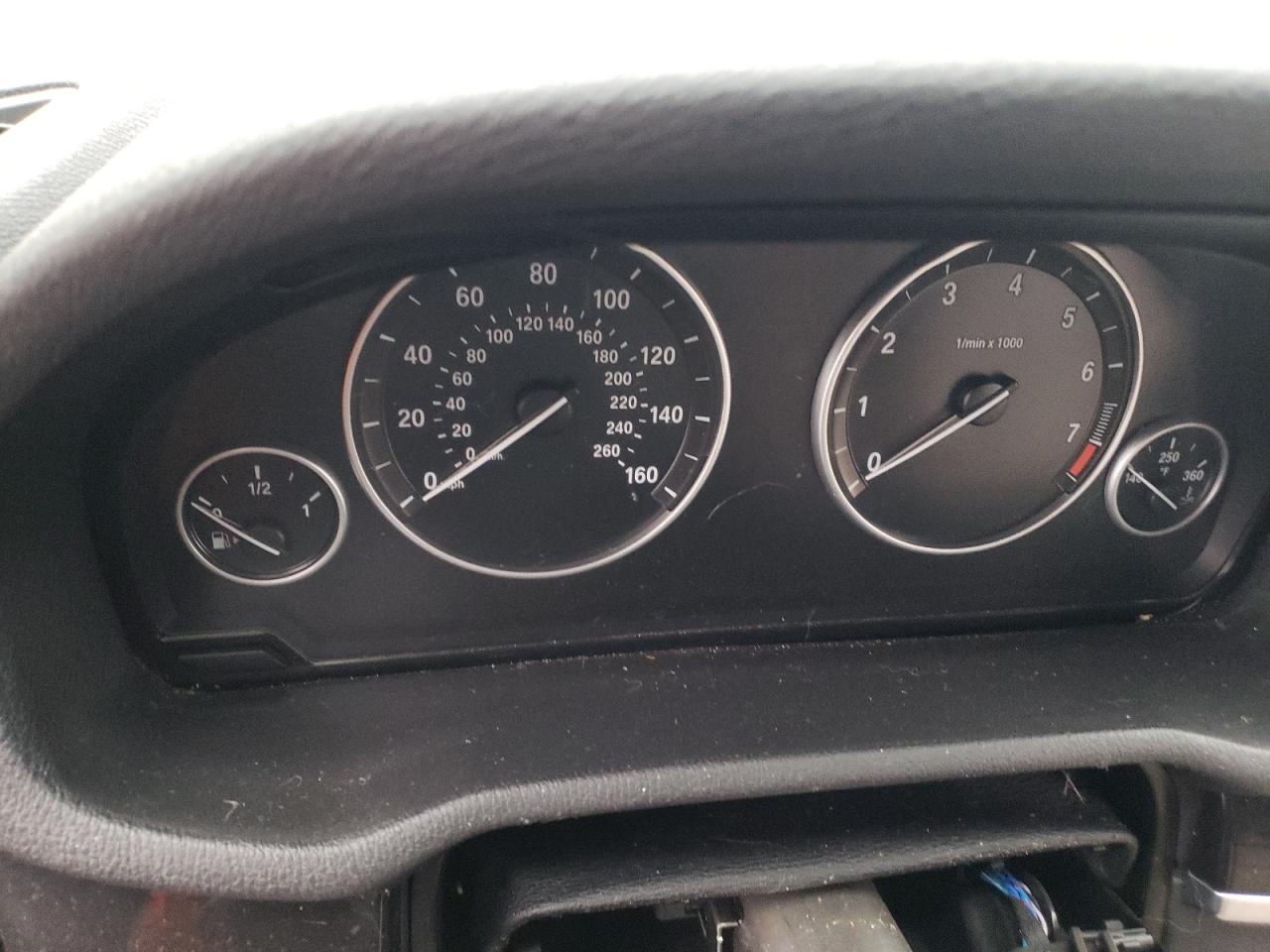 Photo 8 from auction – 2014 BMW X3 with VIN 5UXWX9C51E0D30661