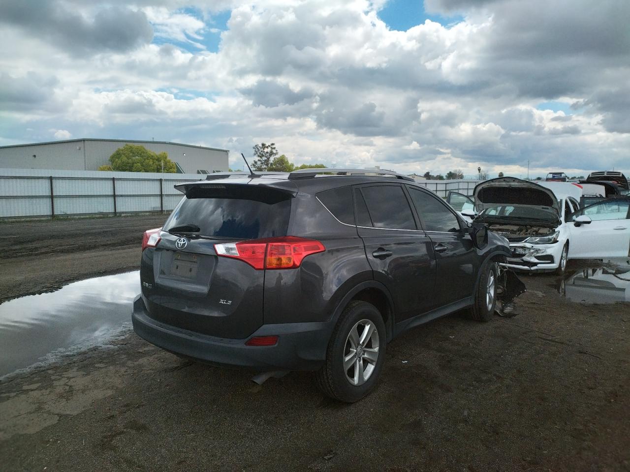 Photo 4 from auction – 2013 TOYOTA RAV4 XLE with VIN 2T3WFREV0DW044826