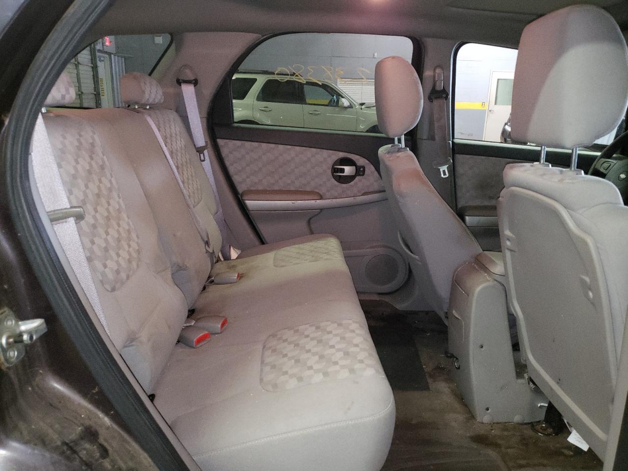 Photo 6 from auction – 2006 CHEVROLET EQUINOX LT with VIN 2CNDL63FX66191238