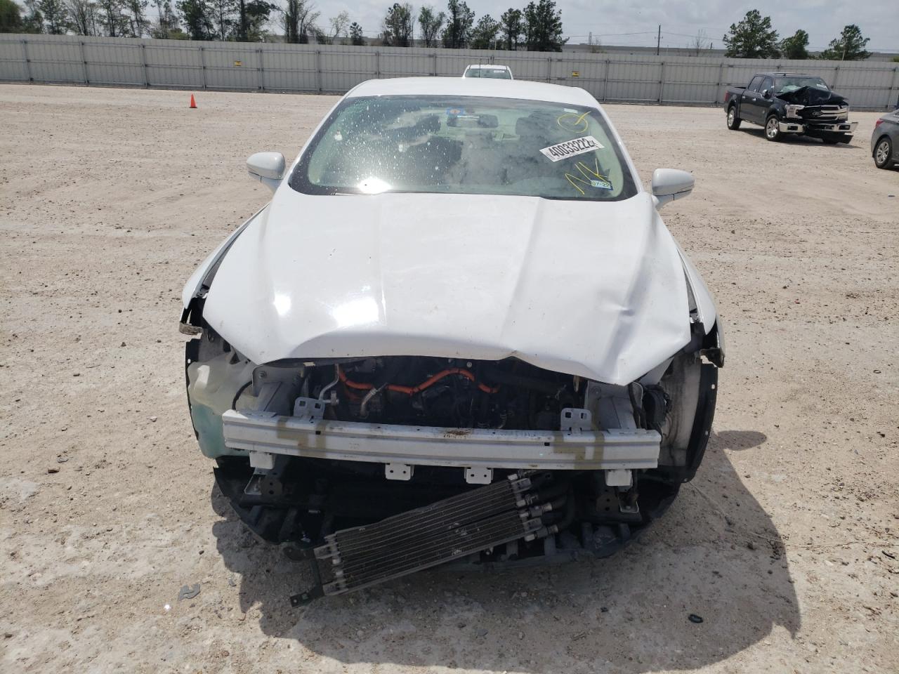 Photo 20 from auction – 2015 FORD FUSION SE with VIN 3FA6P0LU6FR199879