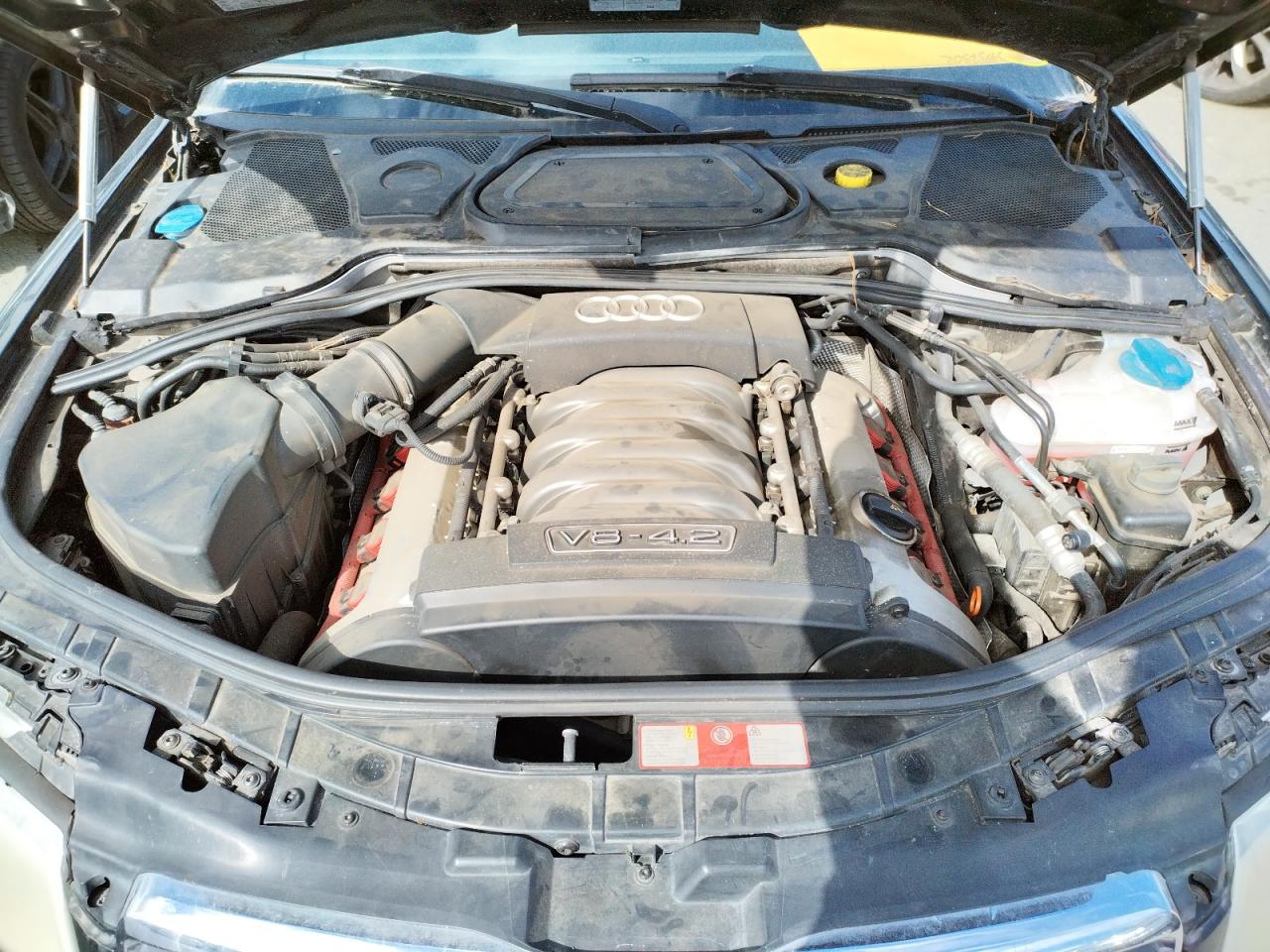 Photo 7 from auction – 2004 AUDI A8 L QUATT with VIN WAUML44E44N021400
