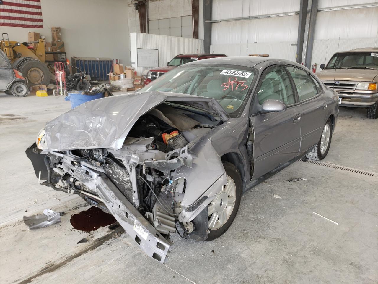 Photo 2 from auction – 2007 FORD TAURUS SEL with VIN 1FAFP56U37A203973