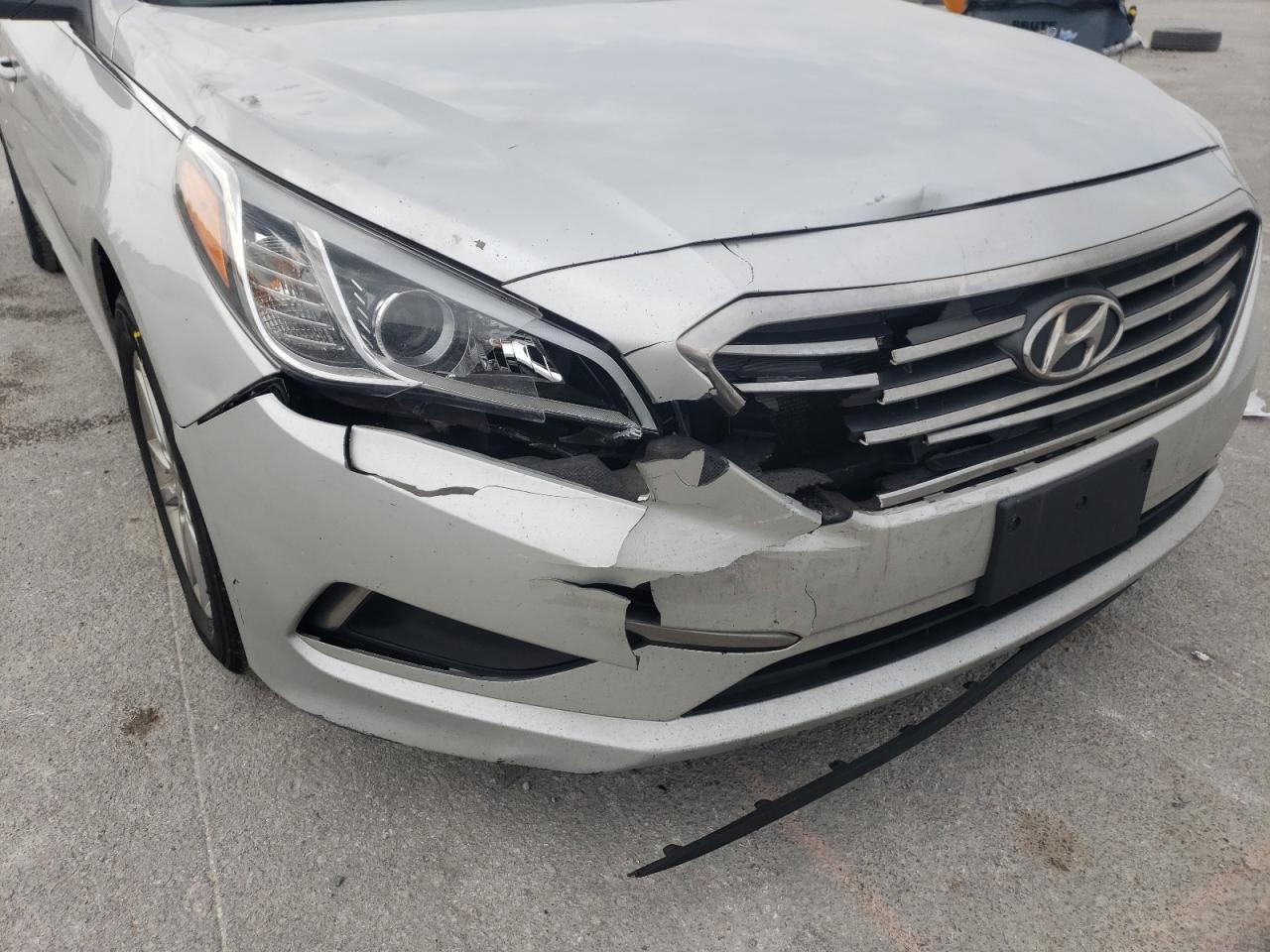 Photo 9 from auction – 2016 HYUNDAI SONATA SE with VIN 5NPE24AF8GH370717