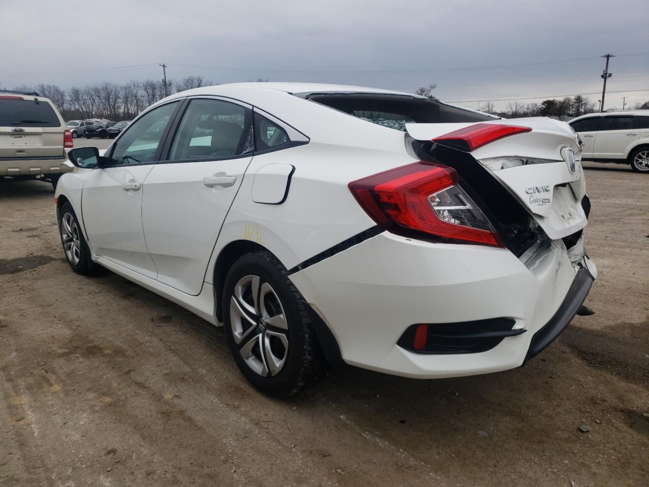 Photo 3 from auction – 2016 HONDA CIVIC LX with VIN 19XFC2F57GE025883